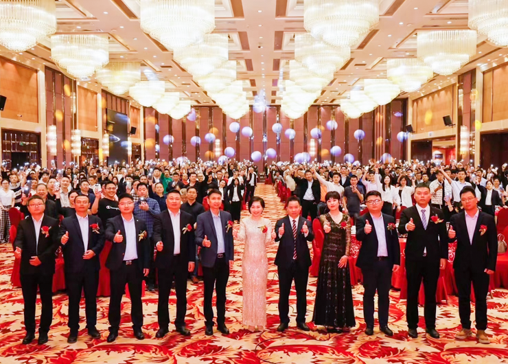  'Một thập kỷ phấn đấu nhảy lên một tầm cao mới ' FSTPIPE 2024 Lễ hội mùa xuân và lễ kỷ niệm 10 năm kết thúc thành công